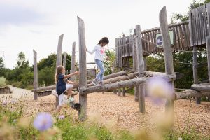 Fotoshooting nachhaltiges Unternehmen, Naturgarten mit Kindern erleben